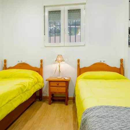 Casa Familiar Con Piscina Дом отдыха *